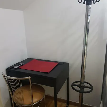 Cheap Accommodation Student Type Apartment Bucharest